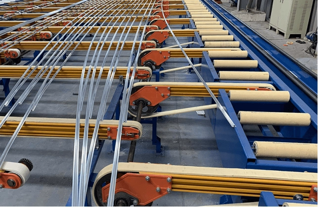 When-To-Use-Conveyor-Felt-Roller